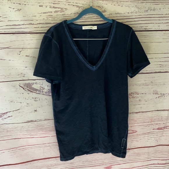 rag & bone Tops - Rag & Bone v-neck top